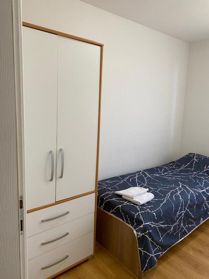 Apartman - Stan Na Dan Lenjinka Apartman Vranje Kültér fotó